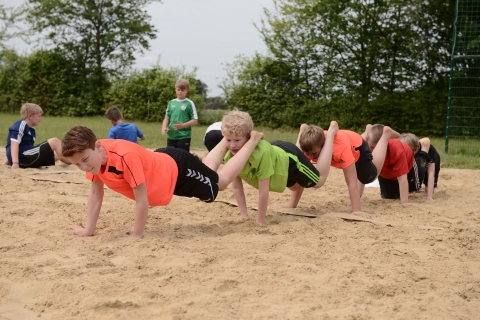 Mitunter anstrengend, aber immer mit einer gesunden Portion Spaß garniert: das Jugendtrainingslager der Handballfreunde.