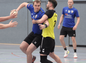 Marc Schulze Temming-Hanhoff (l.) ackerte in der Abwehr und im Angriff. Foto von Marc Schulze Temming-Hanhoff