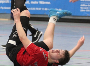 Musste das Feld nach seiner dritten Zeitstrafe mit Rot verlassen: Max Altenburger. (Foto: Heidrun Riese)