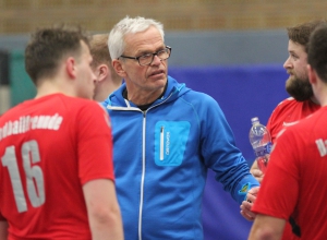 Martin Halfmann war nach der Leistung seiner Mannschaft ziemlich angefressen: "Die Einstellung in der ersten Halbzeit stimmte überhaupt nicht." (Foto: Heidrun Riese)