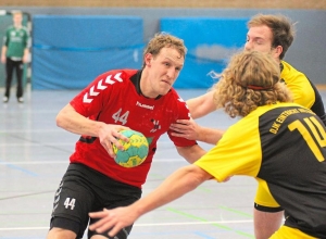 Er wird im Kader der Handballfreunde sehnlich zurück erwartet: Marcel Peters, im Moment verletzt. Foto: Riese 