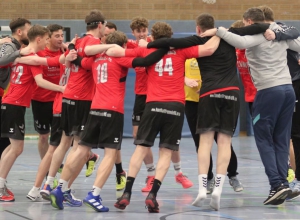 Jubeln die Handballfreunde Reckenfeld/Greven 05 auch am Samstagabend nach dem Spitzenspiel gegen Adler Münster? Foto: Heidrun Riese