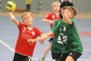Wenn nicht jetzt, wann dann?!, scheint sich dieser Handballfreund zu denken. 05 und 09 wünschten mit dem Rönnecup ein frohes neues Handballjahr. (Foto: Stefan Bamberg)
