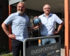 Markus Wiening (l.) hat den Vorsitz der Handballfreunde Reckenfeld/Greven 05 von Andreas Krumschmidt übernommen und hat mit dem Verein noch viel vor. (Foto: Heidrun Riese)